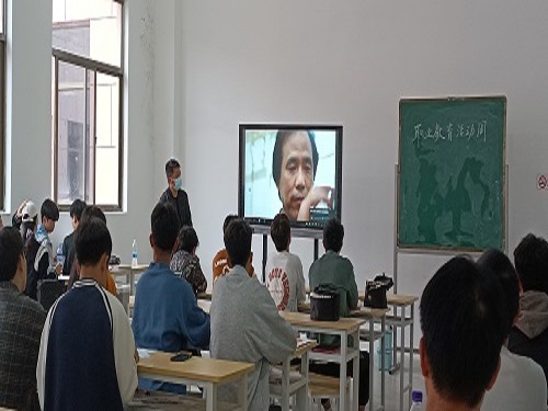 電氣工程系開(kāi)展“教育改革發(fā)展重要成果、典型集體和人物”宣傳教育活動(dòng)