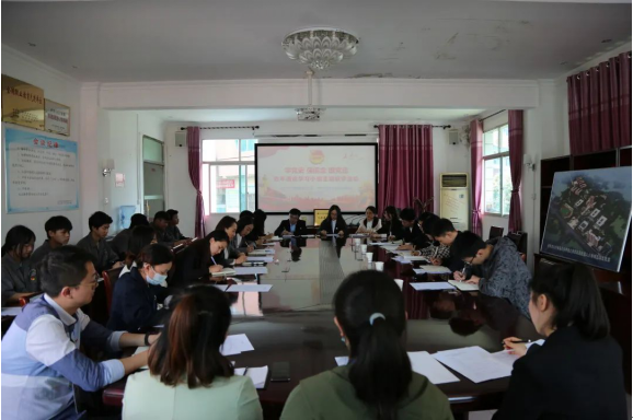廳直屬機(jī)關(guān)團(tuán)工委、貴州機(jī)電學(xué)院團(tuán)委開(kāi)展青年理論學(xué)習(xí)小組主題聯(lián)學(xué)活動(dòng)