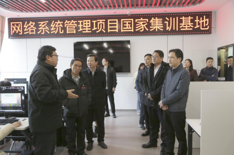 湖州市、黔南州技能人才培養(yǎng)暨校校合作交流活動在我院順利舉行